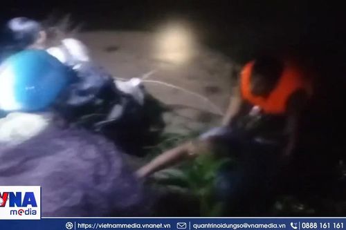 Đắk Lắk kịp thời ứng cứu 2 người bị nước lũ cuốn trôi trong đêm