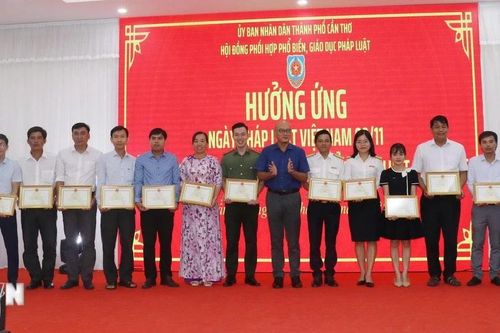 Cần Thơ: Đổi mới, sáng tạo trong phổ biến, giáo dục pháp luật