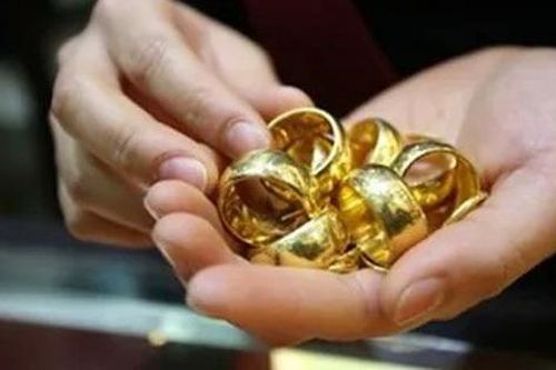 Cảnh giác bẫy lừa bán vàng giả