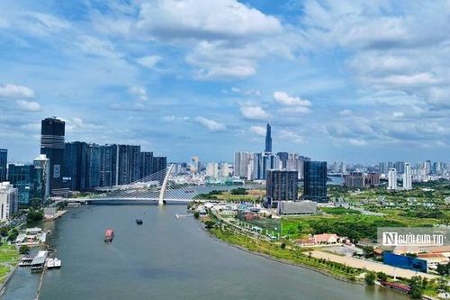 Chính phủ điều chỉnh loạt chỉ tiêu kinh tế, đưa Tp.HCM thành siêu đô thị đa cực
