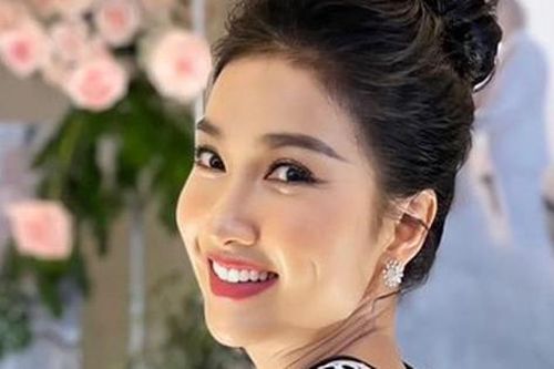 'Nữ hoàng phim xưa': Tuổi 41 trẻ đẹp, yêu bạn trai kém 10 tuổi