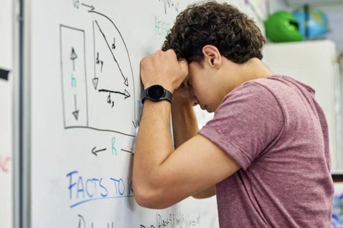 ChatGPT có đang thay đổi cách não bộ của con người hoạt động không?