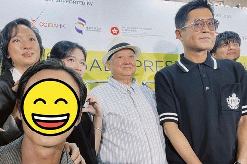 Sao nam Vbiz khoe khoảnh khắc 'sống đủ lâu để thấy Hồng Kim Bảo và Cổ Thiên Lạc selfie cùng' khiến dân tình rần rần