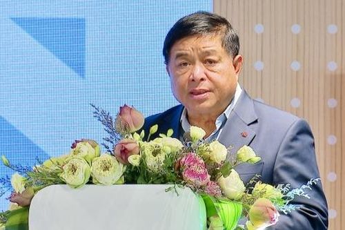 Phó Thủ tướng Nguyễn Chí Dũng dự lễ khai mạc triển lãm ngành bán dẫn