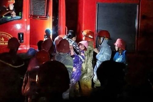 Tình quân dân trong tâm bão Kalmaegi