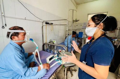 Xây dựng môi trường không khói thuốc ở Bệnh viện Phổi Thanh Hóa