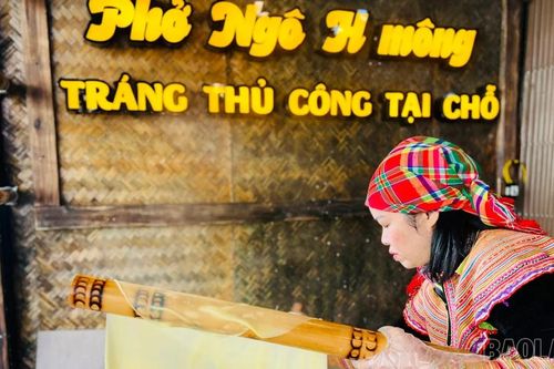 Độc đáo hương vị phở ngô Sa Pa