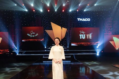 Ba câu chuyện truyền cảm hứng về những người gieo con chữ