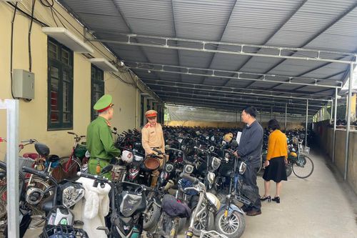 Tổng kiểm tra bãi giữ xe trong và ngoài trường học
