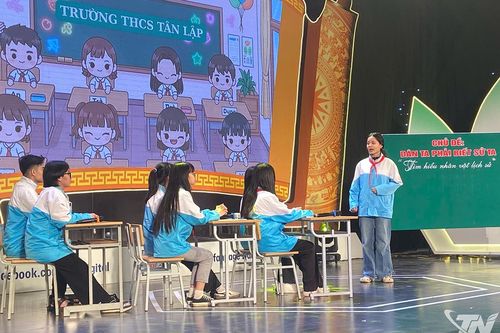 Thêm yêu quê hương qua từng trang sử