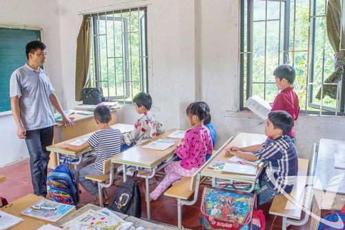 Thái Nguyên chú trọng phát triển giáo dục vùng dân tộc thiểu số
