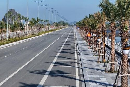 Cận cảnh tuyến đường dài 1,2km, tổng vốn gần 500 tỷ đồng vừa khánh thành tại Quảng Ninh