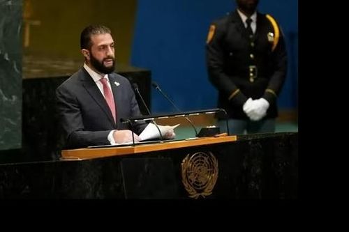 Hội đồng Bảo an dỡ lệnh trừng phạt Tổng thống lâm thời Syria