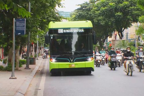 Xe buýt Hà Nội hoàn thành kế hoạch chuyển đổi xanh