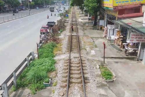 Ngăn ngừa tai nạn đường sắt từ những lối đi tự mở