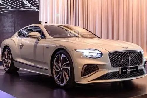 Bentley tiếp tục phát triển xe sử dụng động cơ xăng