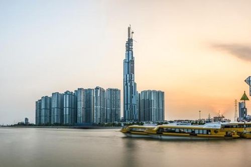 Vingroup (VIC) trình phương án tăng vốn gấp đôi lên 77.300 tỷ, lấn sân sang mảng thép 10.000 tỷ