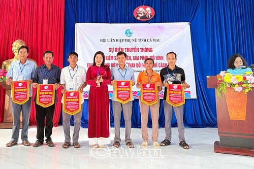 Hiệu quả sự kiện 'Thay đổi nếp nghĩ, cách làm' tại U Minh
