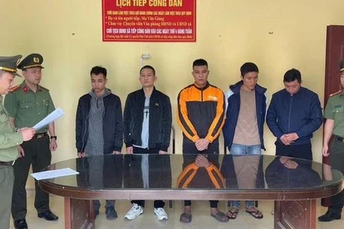 Bắt giữ nhóm điều hành gần 300 website khiêu dâm