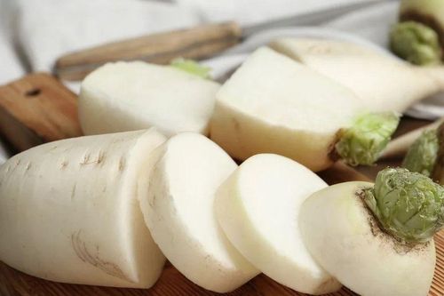 Củ cải trắng – rau quen nhưng không lành' như bạn nghĩ: Tuyệt đối không ăn cùng 2 thứ này kẻo rước họa vào thân