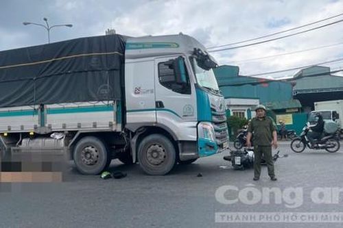 Lại xảy ra tai nạn ở giao lộ 'tử thần' trên đường Hoàng Cầm khiến nữ sinh viên tử vong