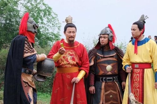 Phim về vua Lý Công Uẩn lên sóng giờ vàng sau 15 năm, khán giả phản ứng thế nào?