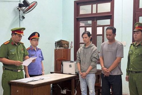Bắt tạm giam 2 đối tượng hành hung tài xế xe công nghệ ở Đà Nẵng