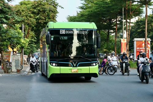 Quản lý khí thải giao thông 'chìa khóa' xây dựng đô thị sạch