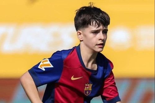 Barca dậy sóng vì 'thần đồng' mắc bệnh như Messi