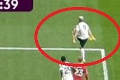 Tình huống tranh cãi ở trận Tottenham hòa MU
