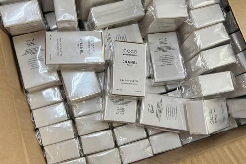 Cần tấn công mạnh vào các kho hàng và cơ sở sản xuất hàng giả, hàng nhái