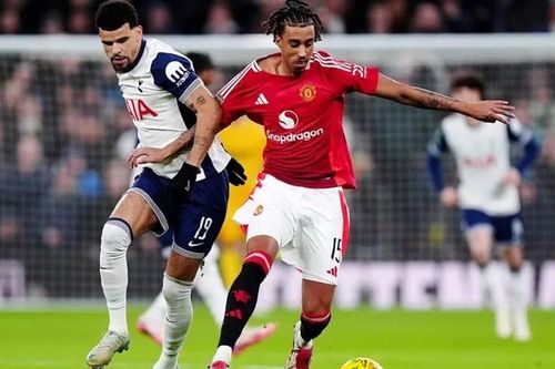 Leny Yoro hy vọng sẽ trả thù trận thua chung kết Europa League trước Tottenham