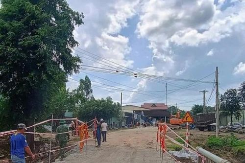 Thông xe 1 làn Cầu Đăk Pờ Tó Gia Lai sau sự cố sập do mưa lũ
