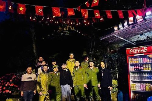 Công an giải cứu nam du khách Nhật Bản bị lạc trên núi Hàm Rồng