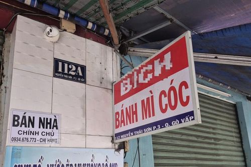 Hơn 50 người nhập viện nghi ngộ độc thực phẩm sau khi ăn bánh mì ở TP Hồ Chí Minh