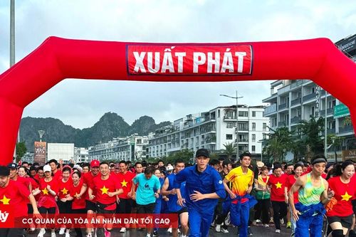 Quảng Ninh mít tinh hưởng ứng Ngày Pháp luật Việt Nam năm 2025