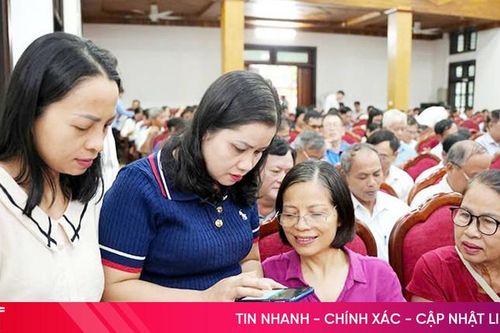 Nhiều hoạt động hưởng ứng Ngày Pháp luật Việt Nam