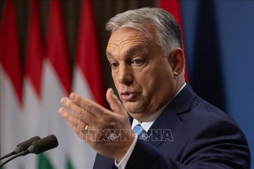 Hungary được miễn trừ trừng phạt của Mỹ khi mua năng lượng Nga