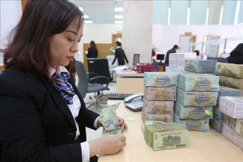 Thu ngân sách 10 tháng tăng 30,8%