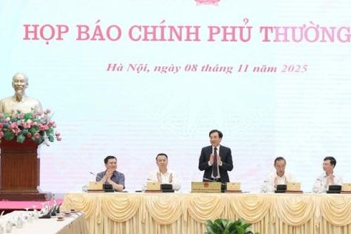 Họp báo Chính phủ thường kỳ tháng 10: Xuất nhập khẩu là điểm sáng