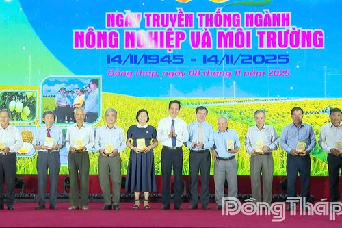 Đồng Tháp: Họp mặt kỷ niệm 80 năm Ngày truyền thống Ngành Nông nghiệp và Môi trường