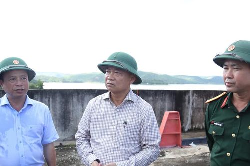 Tuân thủ nghiêm quy trình vận hành hồ chứa, đảm bảo an toàn cho người dân vùng hạ du