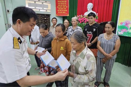 Đong đầy yêu thương