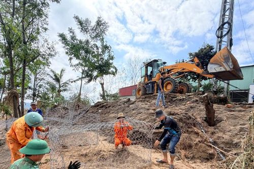 Bão số 13 KALMAEGI gây thiệt hại hơn 7.000 tỷ đồng