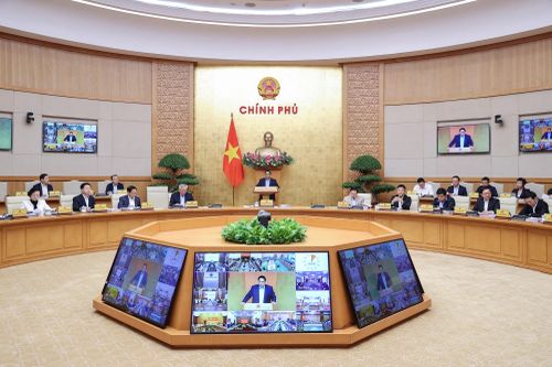 Tốc độ tăng GDP quý IV phải đạt trên 8,4% để hoàn thành mục tiêu cả năm