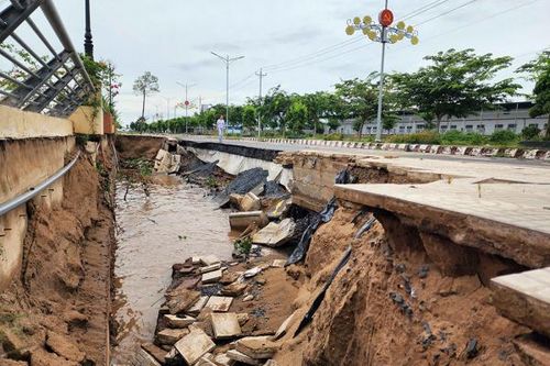 Miền Tây gồng mình chống sạt lở