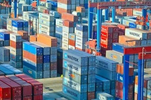 Nỗ lực bứt phá xuất khẩu giữa 'sóng' thuế quan