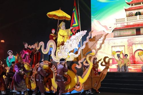 Tôn vinh giá trị di sản