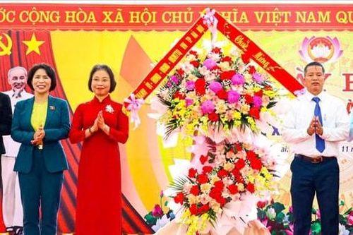 Tưng bừng Ngày hội Đại đoàn kết toàn dân tộc thôn 6, xã Suối Hai