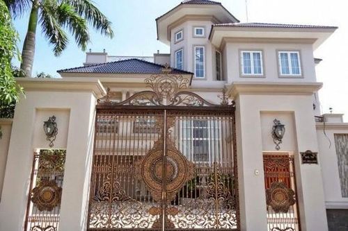 Bố trí cổng nhà phố thế nào để đón may mắn, tránh vận xui?